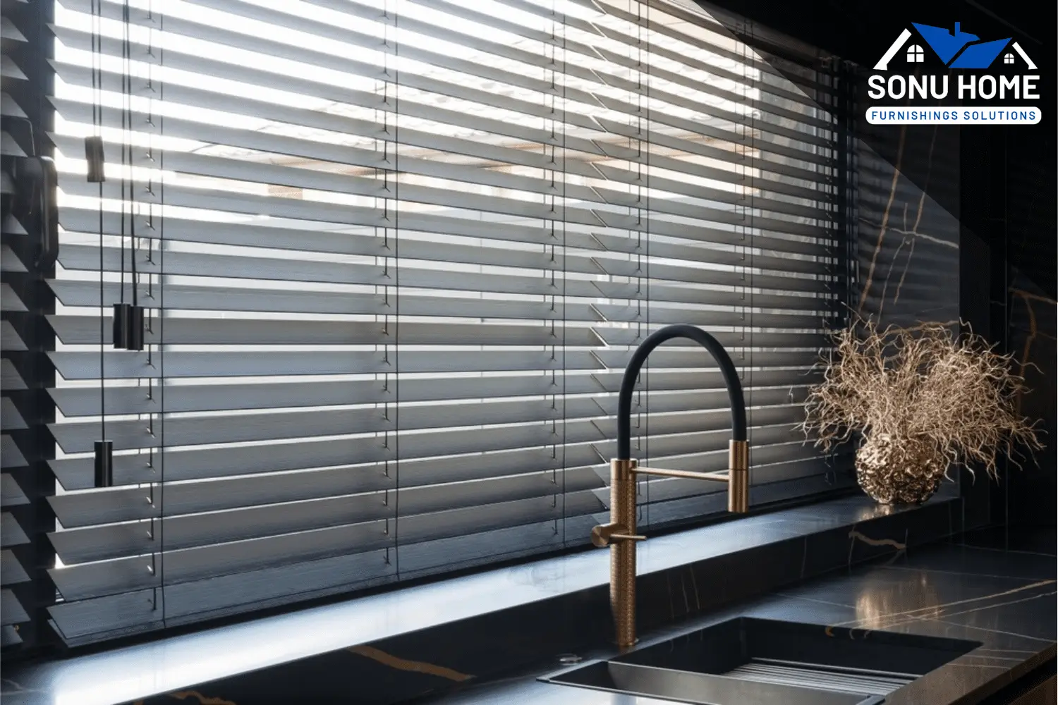 Window-Aluminium-Venetian-Blinds-Bangalore
